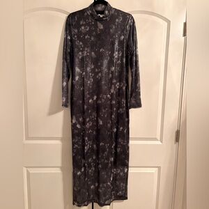 Bar III Black and Gray Long Sleeve Dress with Shimmer